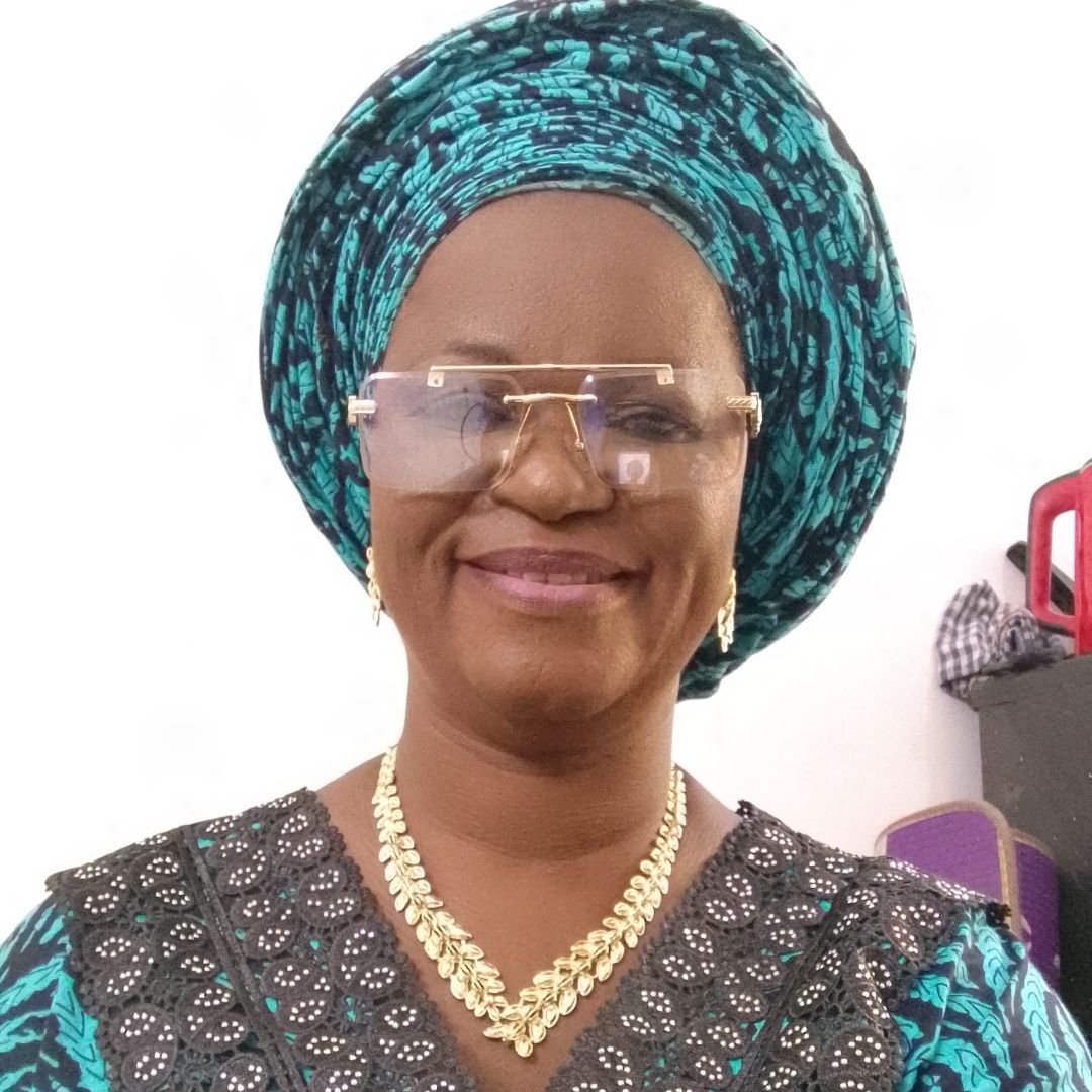 arike_alayo